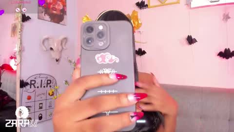 Snapshot of nini_martinii chatting on October 29, 2025, 12:18 pm NINI  online show from October 29, 2025, 12:18 pm