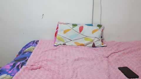 Snapshot of nini_smith chatting on March 24, 2026, 7:08 pm nini_smith online show from March 24, 2026, 7:08 pm