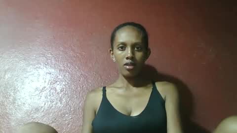 ninie246746 online show from March 7, 2025, 5:29 am