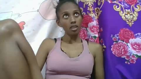 ninie246746 online show from March 30, 2026, 6:47 am