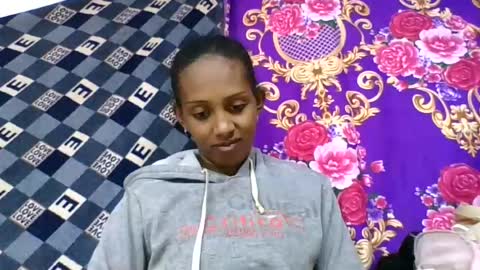 Snapshot of ninie246746 chatting on July 1, 2026, 5:20 am ninie246746 online show from July 1, 2026, 5:20 am