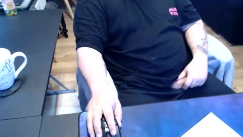 ninocut6 online show from March 26, 2026, 9:15 am