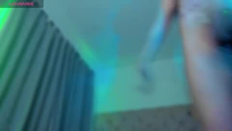 Ninon Beart online show from March 15, 2026, 6:19 am