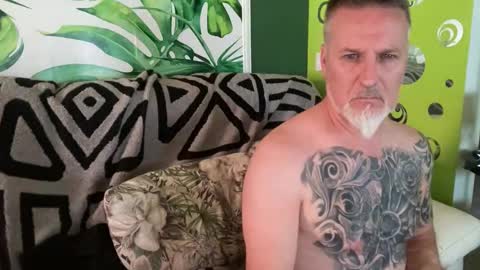 Ninyo online show from September 14, 2025, 2:05 pm