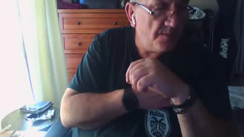 Dennis online show from December 1, 2025, 4:01 pm