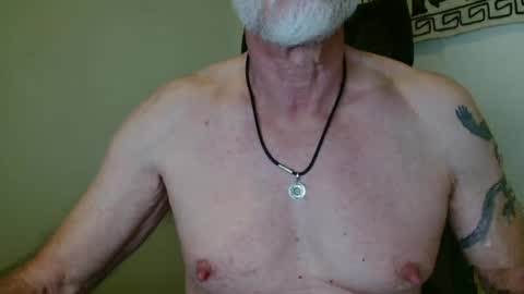 Snapshot of nipplesilverdad chatting on January 26, 2025, 9:51 pm Nipplessilverdad online show from January 26, 2025, 9:51 pm
