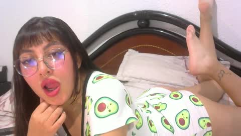 Snapshot of nirit3183 chatting on March 7, 2025, 8:00 pm Daph J online show from March 7, 2025, 8:00 pm