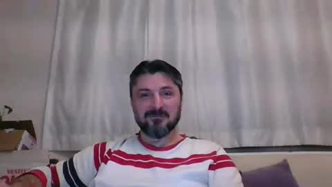 Snapshot of nisantasili chatting on February 24, 2025, 9:52 pm Prince d amour online show from February 24, 2025, 9:52 pm