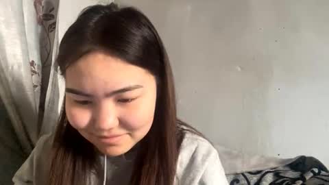 Snapshot of nitadecember chatting on January 14, 2026, 8:09 am Molly online show from January 14, 2026, 8:09 am