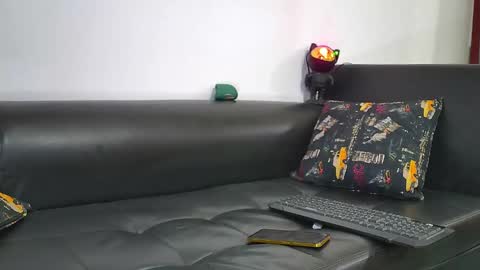 Snapshot of nixon347932 chatting on January 18, 2025, 10:49 am Nicolas Muscle online show from January 18, 2025, 10:49 am