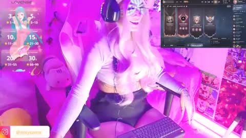 Snapshot of nixy_sama chatting on September 10, 2025, 12:54 am Nixy Sama online show from September 10, 2025, 12:54 am