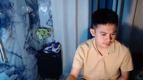 njay_16 online show from September 8, 2025, 7:13 pm