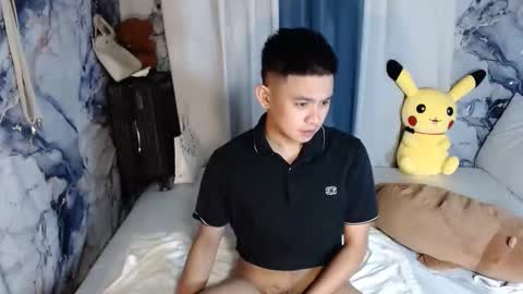 njay_16 online show from October 3, 2025, 7:44 pm