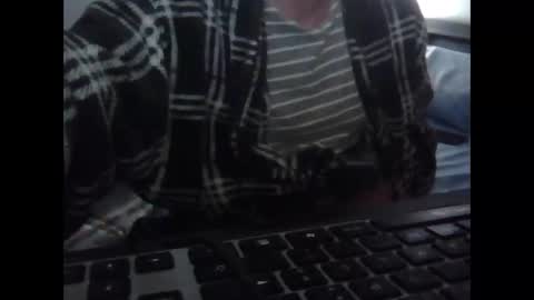 Nuno online show from December 22, 2024, 7:54 am