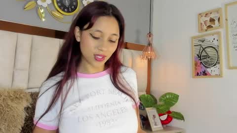 Snapshot of noa_dream chatting on March 31, 2026, 2:28 pm noa_dream online show from March 31, 2026, 2:28 pm