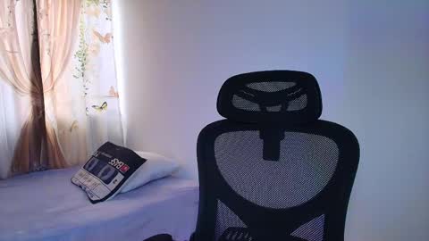 Noa  online show from April 9, 2026, 1:49 pm