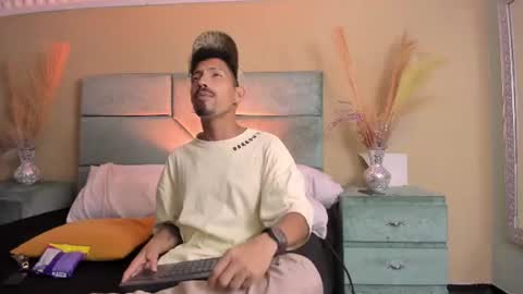 Noah online show from July 11, 2026, 4:26 am
