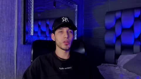 Noah Brigth online show from October 29, 2025, 7:43 am