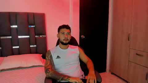 NOAH online show from November 11, 2025, 1:27 am