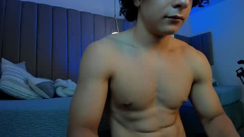 Snapshot of noah_delacroix chatting on May 28, 2026, 12:19 am noah_delacroix online show from May 28, 2026, 12:19 am