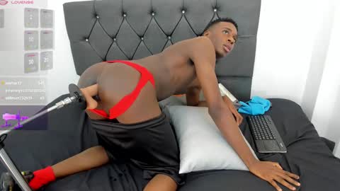 noah_johes online show from March 11, 2025, 3:37 am