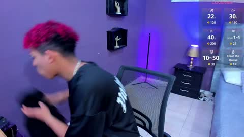 noah_smith04 online show from December 9, 2024, 12:19 pm