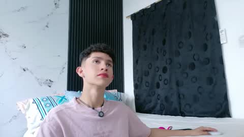 noah tyler  online show from February 28, 2026, 7:04 pm