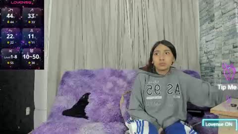 Noahandbunny online show from June 30, 2026, 11:22 am