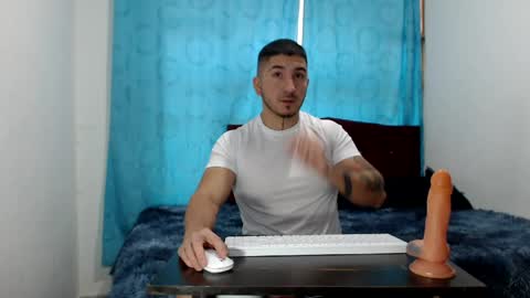 noahmurillo online show from May 23, 2026, 6:34 pm