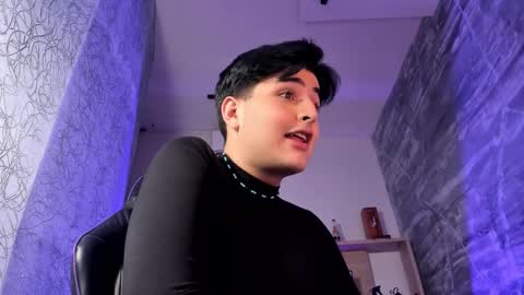 Snapshot of noahwolff_1 chatting on February 25, 2026, 5:22 pm Noah Wolf online show from February 25, 2026, 5:22 pm