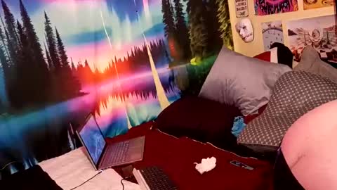 Jonny Coxman online show from May 19, 2026, 2:51 am