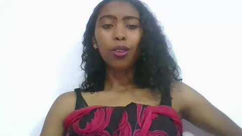 noelina online show from March 1, 2026, 6:59 am