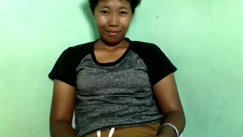 noella711128 online show from November 26, 2025, 4:46 am