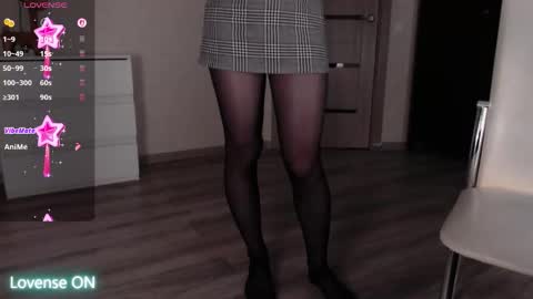 noelleneptune online show from March 8, 2026, 12:53 pm