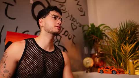 kevin online show from October 1, 2025, 12:38 am