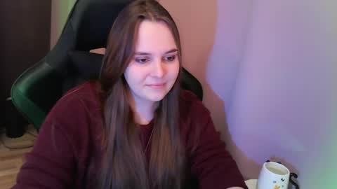 noir_ember_ online show from November 5, 2025, 1:33 pm