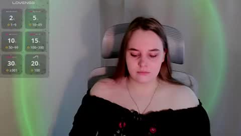 noir_ember_ online show from June 19, 2026, 9:46 am