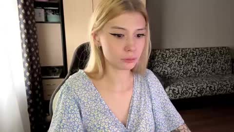 Snapshot of nolabussing chatting on April 16, 2026, 9:10 am Sofia online show from April 16, 2026, 9:10 am