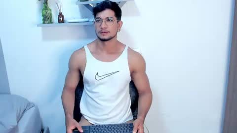 Im Nolan  online show from July 8, 2026, 1:21 am
