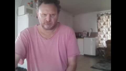 Nollie online show from May 5, 2026, 6:32 am