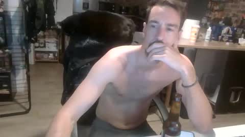 Isaac online show from October 19, 2025, 8:09 pm