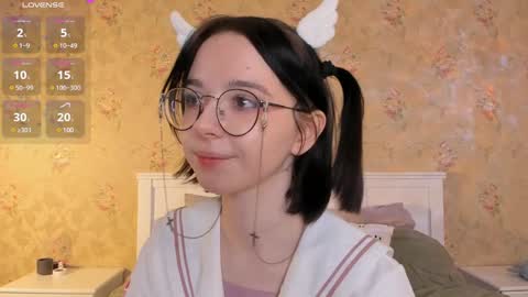 Nora Failure online show from December 19, 2024, 11:07 am