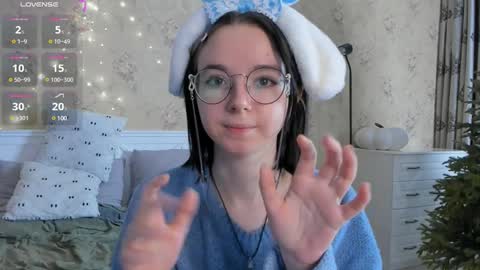 Nora Failure online show from January 10, 2025, 7:04 am