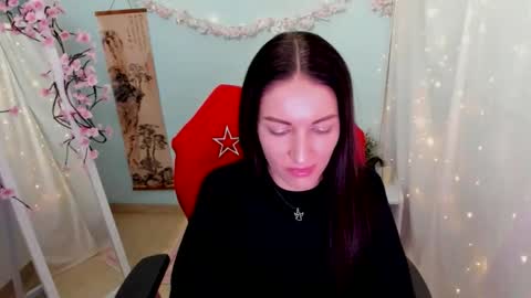 Nora online show from April 9, 2026, 10:48 pm