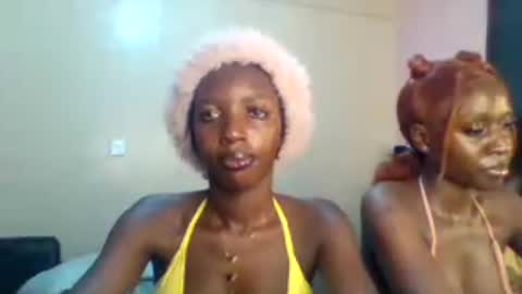 Norababy20 online show from June 22, 2026, 4:09 am