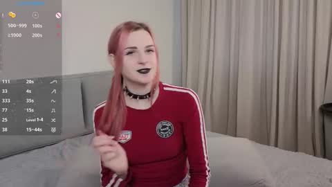 Elina online show from November 25, 2025, 11:32 am