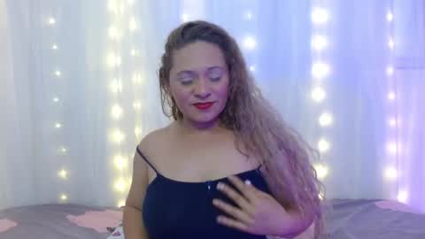 norapaker online show from September 23, 2025, 8:23 pm