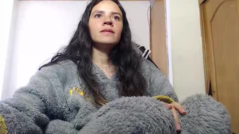 noreen_ online show from February 2, 2026, 2:49 pm