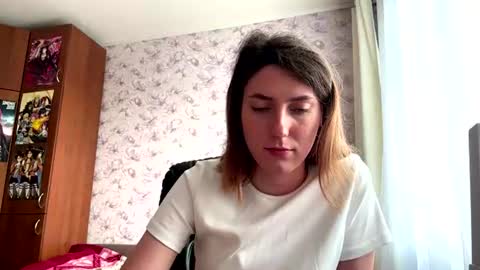 Snapshot of noreenlaplante chatting on June 25, 2026, 9:14 am Kate online show from June 25, 2026, 9:14 am