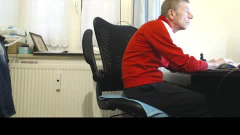 Normuc online show from April 5, 2026, 3:09 pm